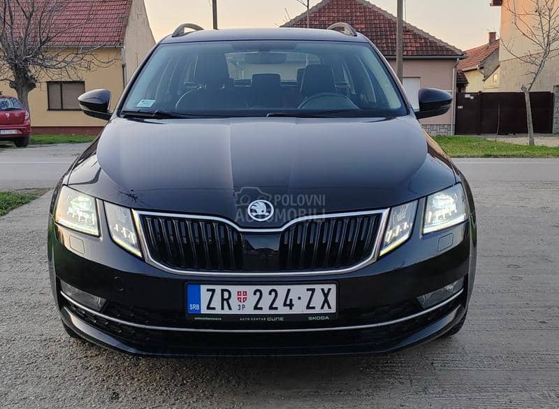 Škoda Octavia 2.0TDI DSG STYLE
