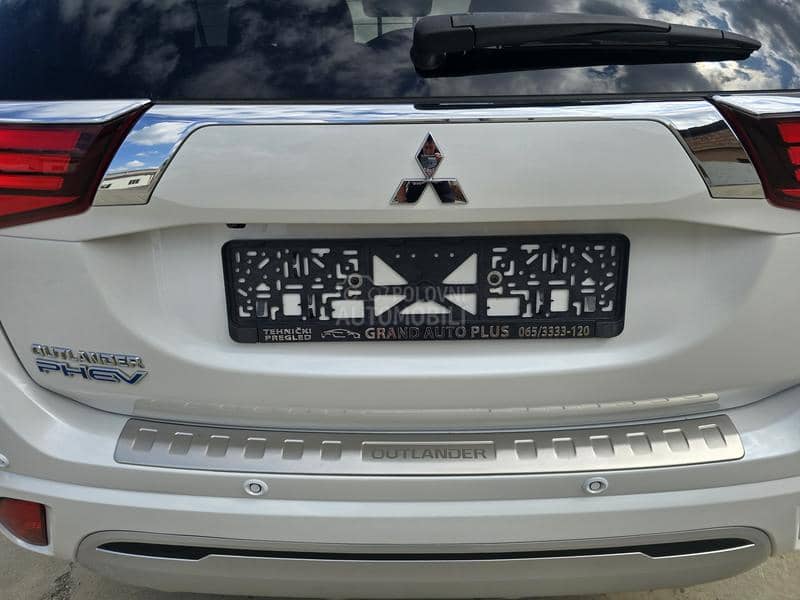 Mitsubishi Outlander PHEV