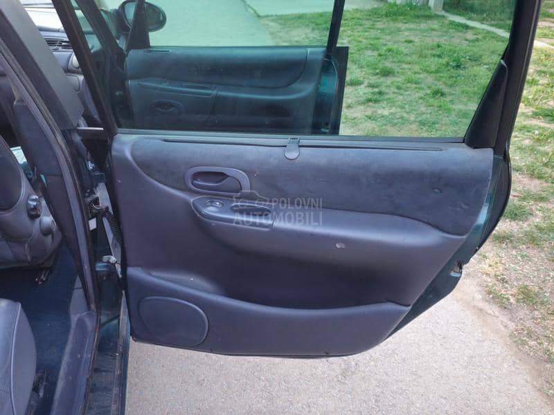 Renault Grand Espace 2.2 cdi