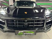 Porsche Cayenne E-Hybrid/360/pan.