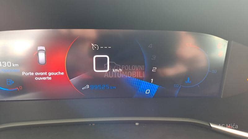 Peugeot 308 1.5 BLU NAV LED KAM