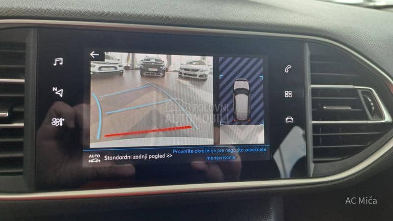 Peugeot 308 1.5 BLU NAV LED KAM
