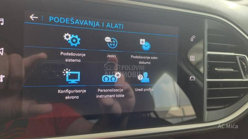 Peugeot 308 1.5 BLU NAV LED KAM