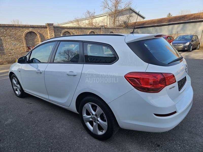 Opel Astra J K A O  N O V A