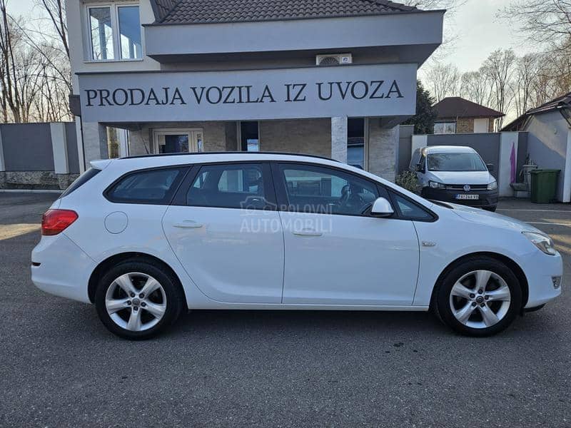 Opel Astra J K A O  N O V A