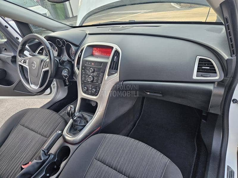 Opel Astra J K A O  N O V A