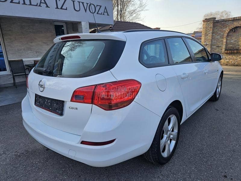 Opel Astra J K A O  N O V A