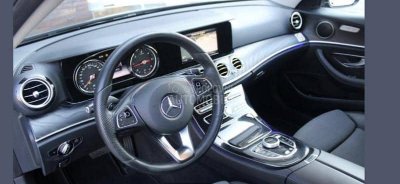 Mercedes Benz E 200 AVANTGARDE
