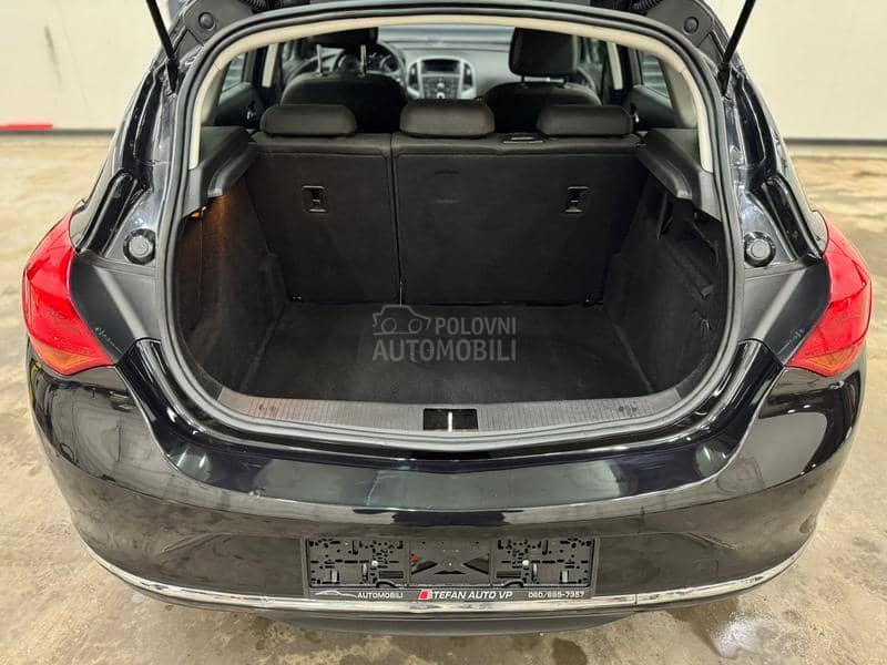 Opel Astra J 1.4 TURBO CH