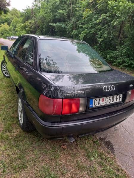 Audi 80 