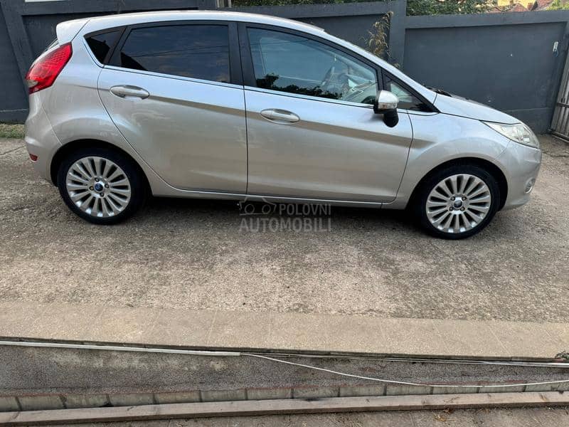 Ford Fiesta 1.4 TdCi TITANIUM