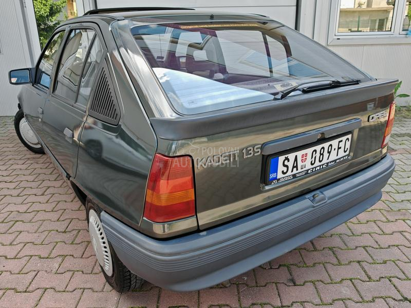 Opel Kadett 1.3 s / LS