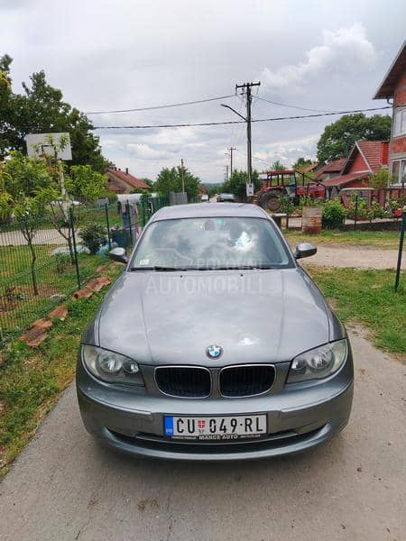 BMW 118 