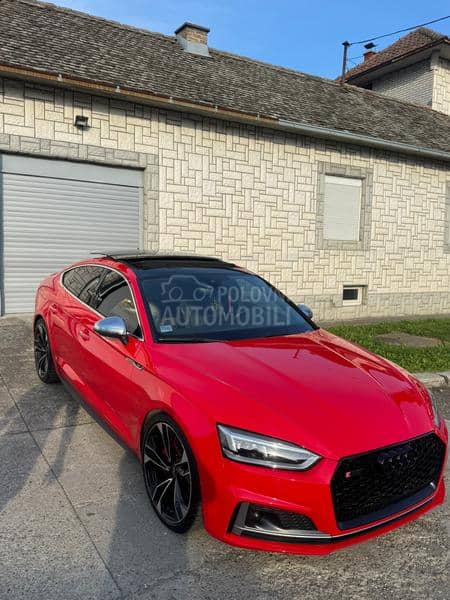 Audi S5 carbon