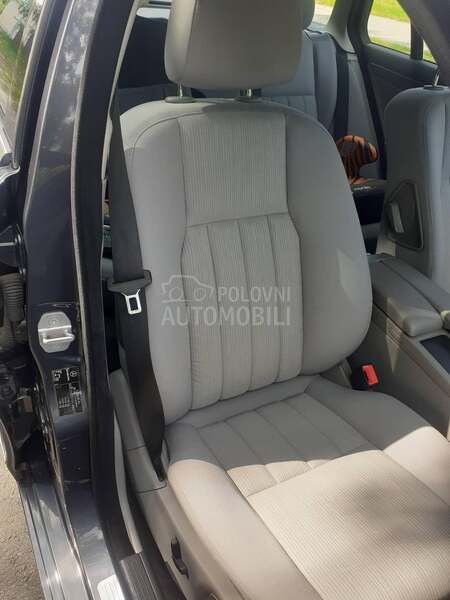 Mercedes Benz C 220 
