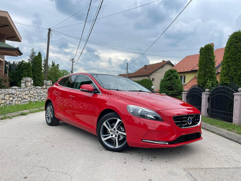 Volvo V40 Švajcarska