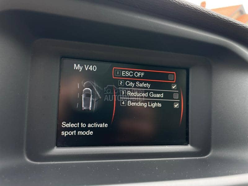Volvo V40 Švajcarska