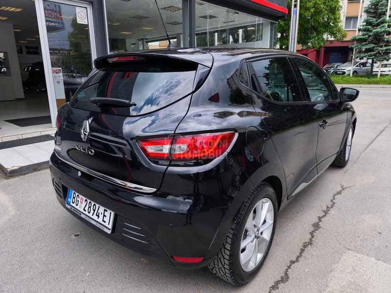 Renault Clio 1.2 16v limited