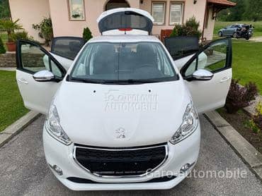 Peugeot 208 1.2 STYLE CH NOV