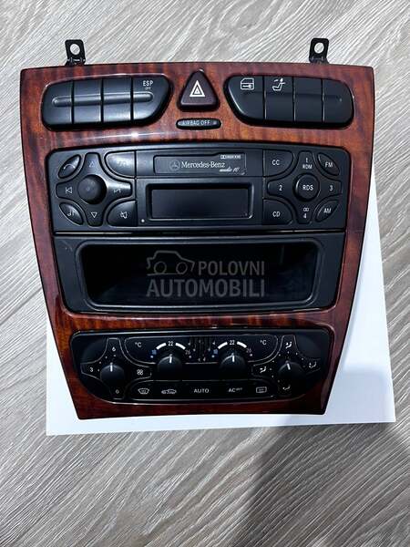 komplet za Mercedes c-klasu