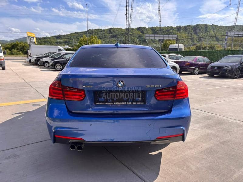 BMW 328 328i XDrive