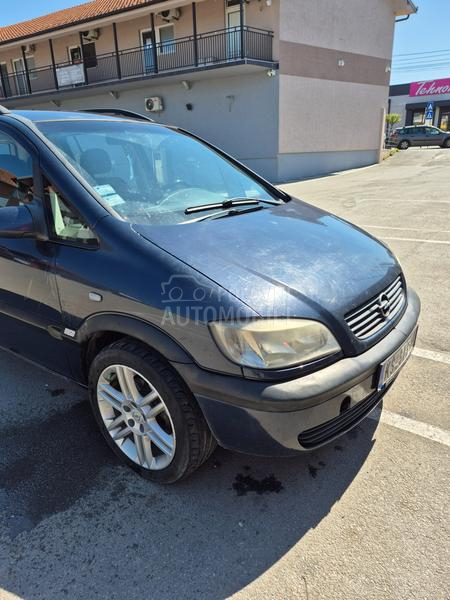 Opel Zafira 2.0