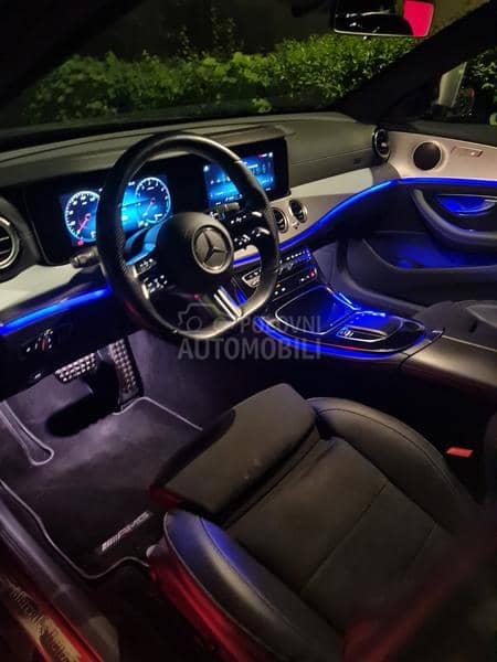 Mercedes Benz E 300 AMG