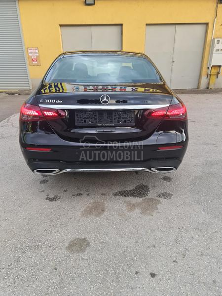 Mercedes Benz E 300 AMG