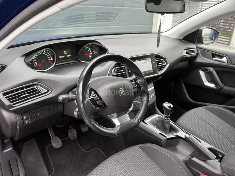 Peugeot 308 N.A.V.I/KRE