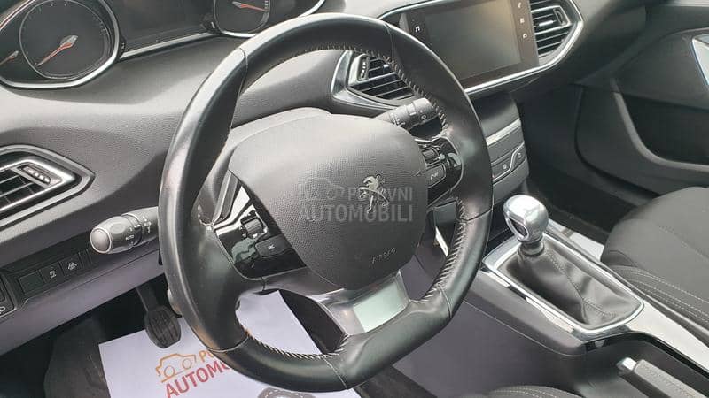 Peugeot 308 P.A.N.O.R.A.M.A.