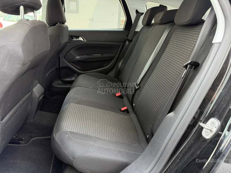 Peugeot 308 1.5 HDI VIRTUEL