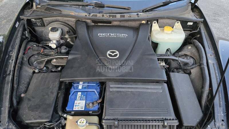 Mazda RX-8 2005. god. -  kompletan auto u delovima