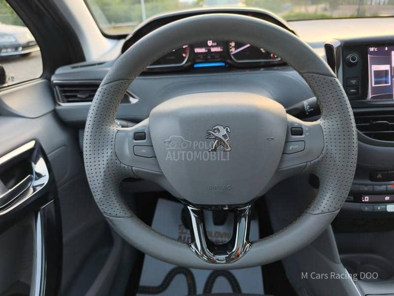 Peugeot 208 1.6  ALLURE  CH