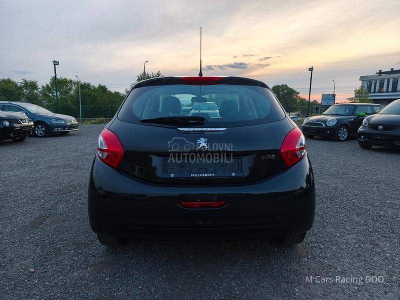 Peugeot 208 1.6  ALLURE  CH