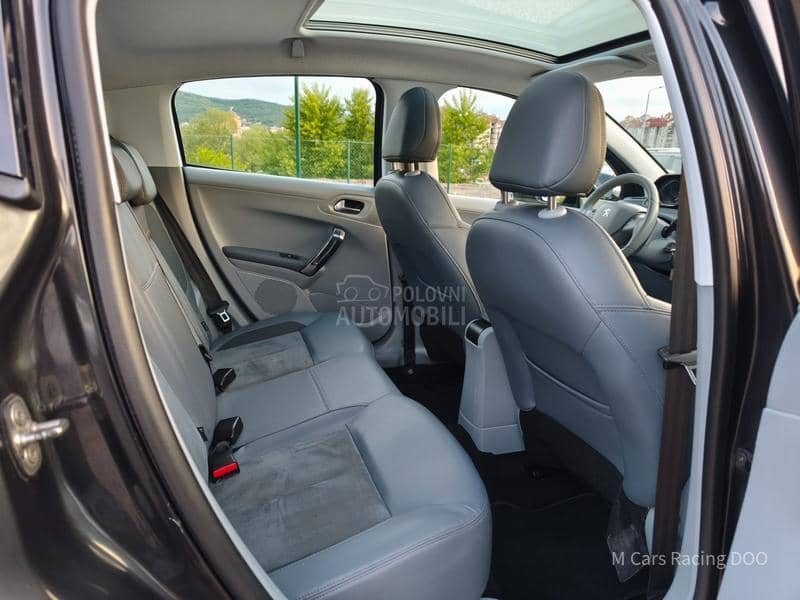 Peugeot 208 1.6  ALLURE  CH