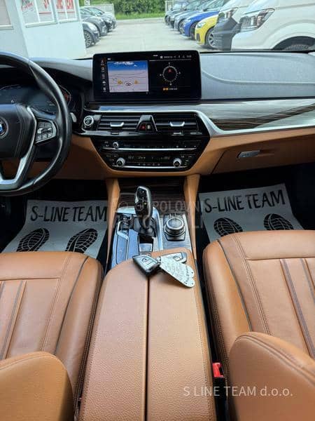 BMW 520 Luxury/xDrive/Mhyb