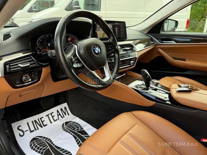 BMW 520 Luxury/xDrive/Mhyb