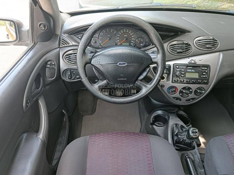 Ford Focus 2.0 b