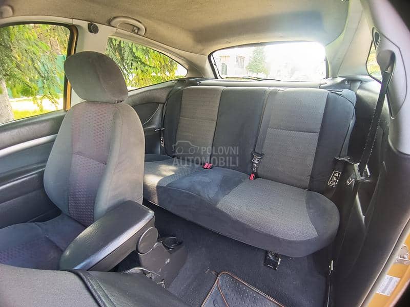 Ford Focus 2.0 b