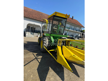 John Deere 5400