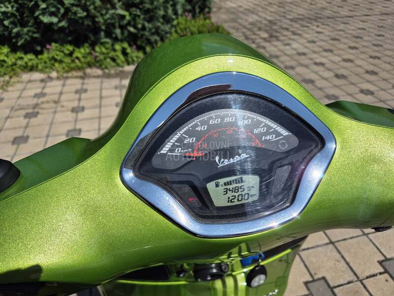 Vespa GTS 300 Super