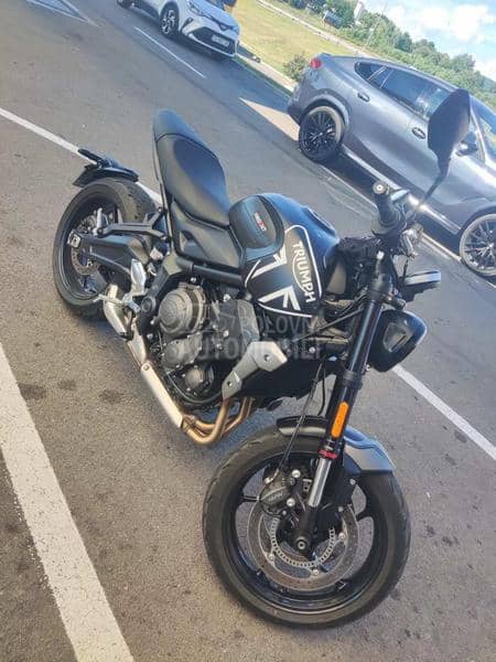 Triumph Trident 660