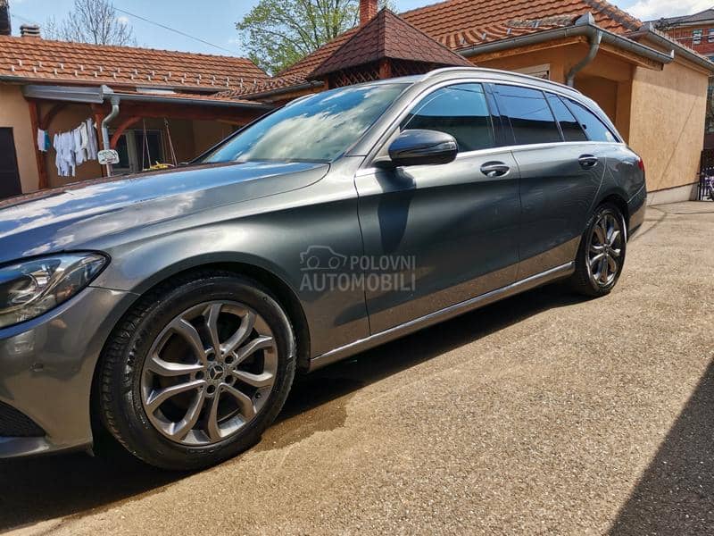 Mercedes Benz C 200 