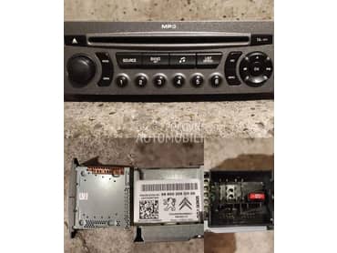 Radio Fabrički za Peugeot 308