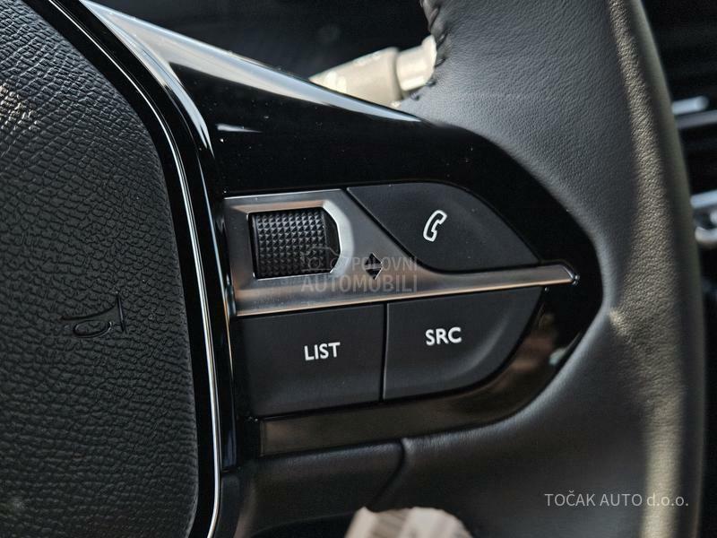 Peugeot 2008 P2 Style 1.2E 100