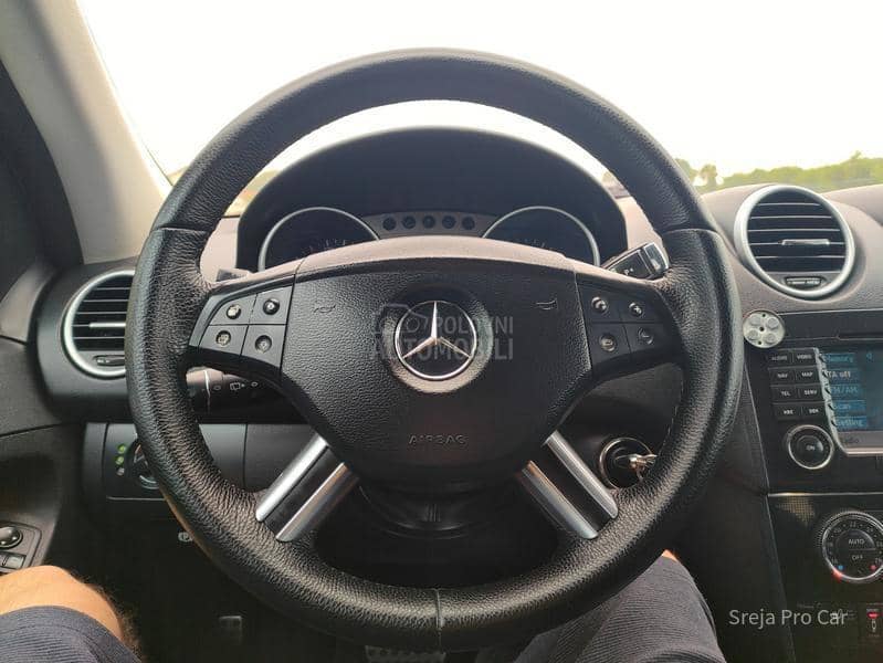 Mercedes Benz ML 320 3.0 CDI FUL REG DUGO