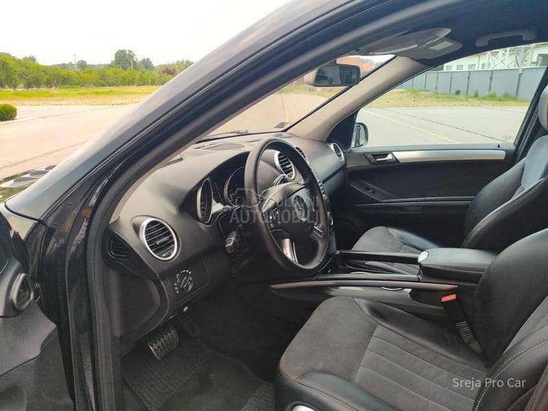 Mercedes Benz ML 320 3.0 CDI FUL REG DUGO