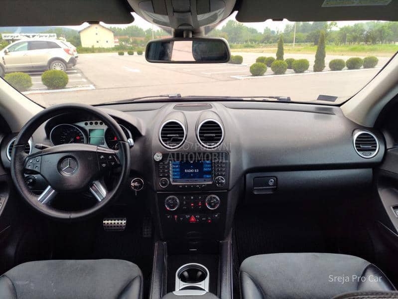 Mercedes Benz ML 320 3.0 CDI FUL REG DUGO