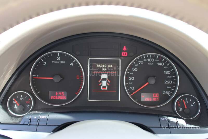 Audi A4 2.0 TDI QUATT S LINE