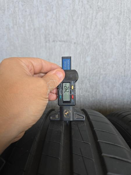 Hankook 235/55 R18 Letnja